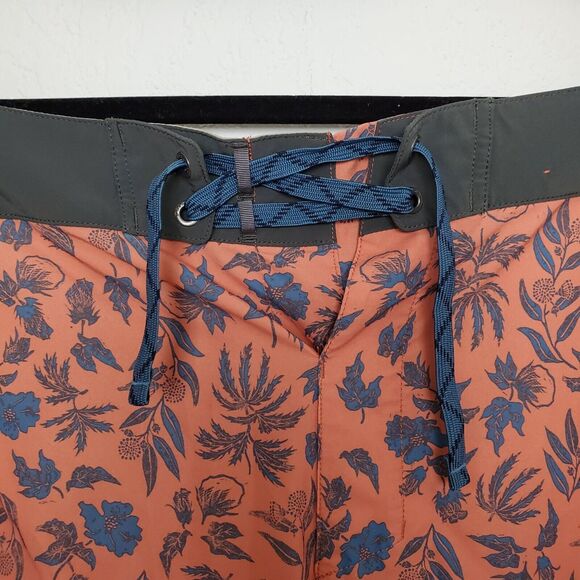 Patagonia Mens Planing Board Shorts Stretch Size 38 Fiber Floral Mellow Melon - Picture 3 of 13